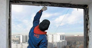 Демонтаж остекления балкона в Кизляре - цена от 560 руб. - Сварной-Кзр